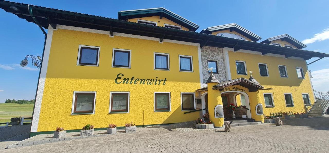 Landgasthof Entenwirt Tarsdorf Exterior foto