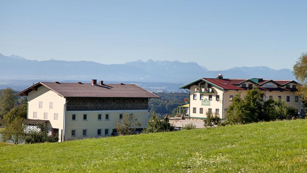 Landgasthof Entenwirt Tarsdorf Exterior foto